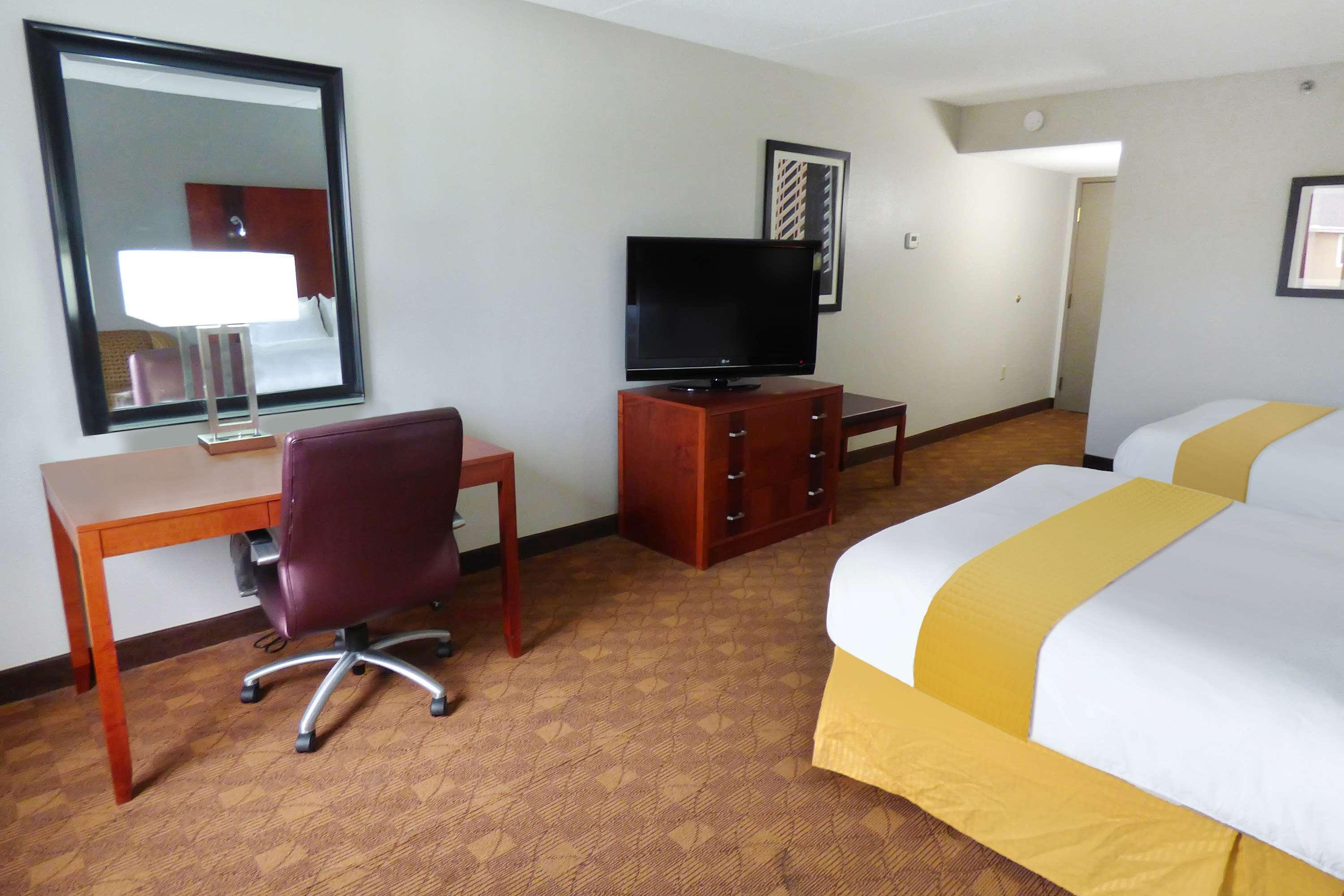 Radisson Akron-Fairlawn Copley Montrose Εξωτερικό φωτογραφία